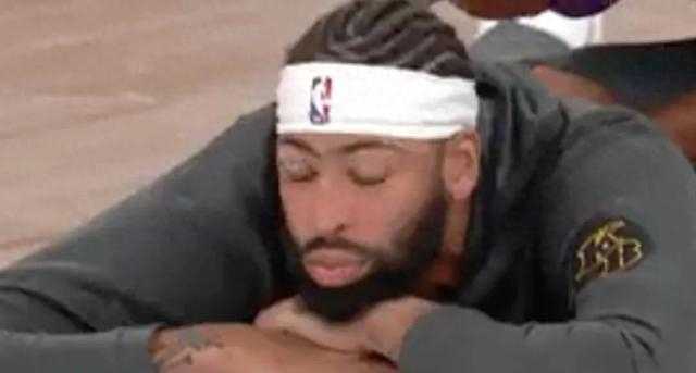 8笔交易达成！惊天9换4！雷霆又变强了，你们是嫌西部不够乱啊