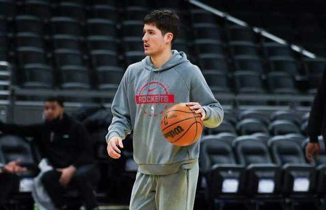 谢泼德自信过头，12投仅3中 火箭队第三后卫9分 即战力因顺位被低估