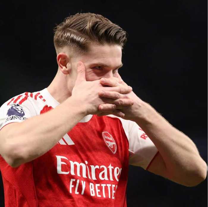 哲凯赖什5场英超4球，阿森纳前锋状态火热