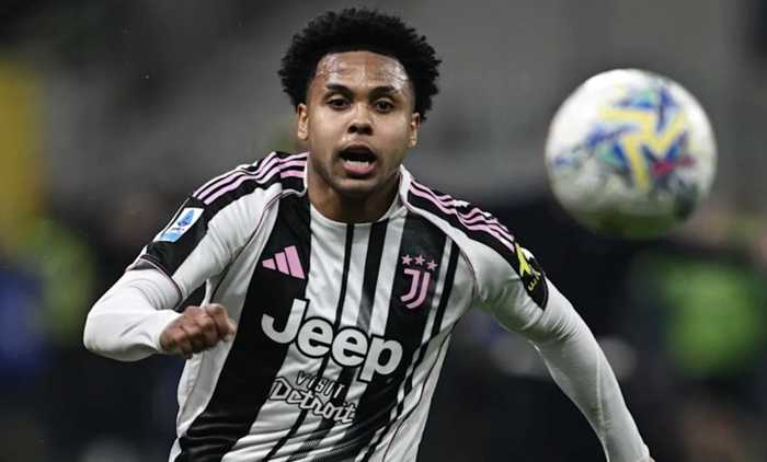 斯基拉：麦肯尼收到了国米等俱乐部的邀请，但他决心留在尤文